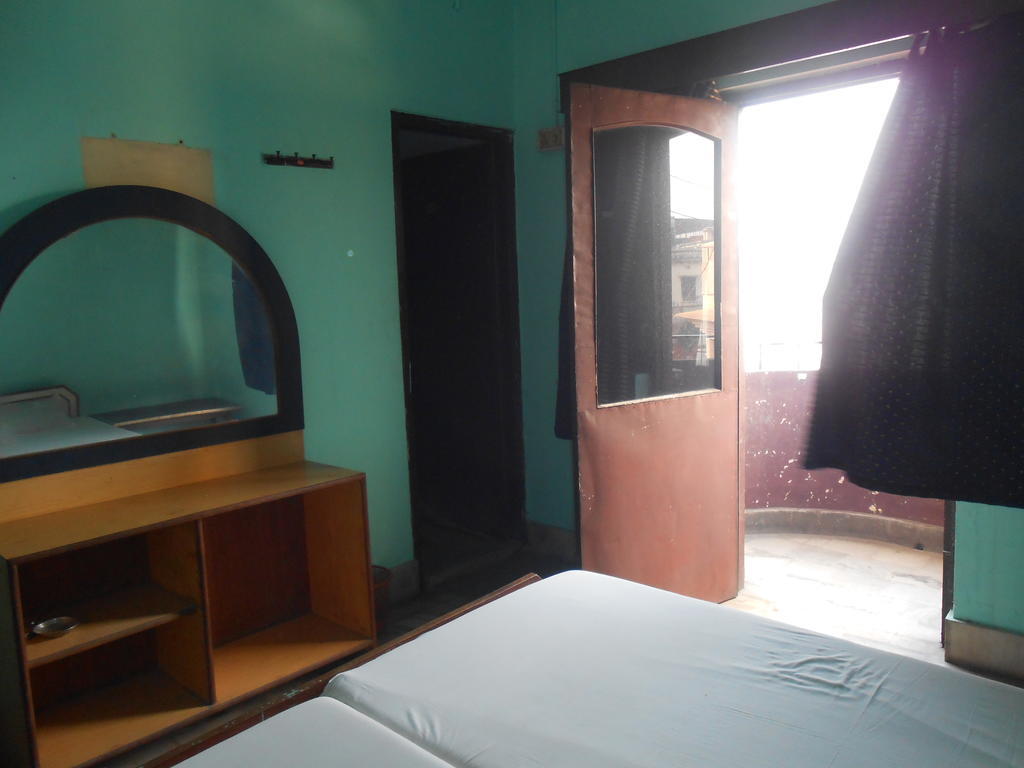 Hotel Sonmony Βαρανάσι Δωμάτιο φωτογραφία