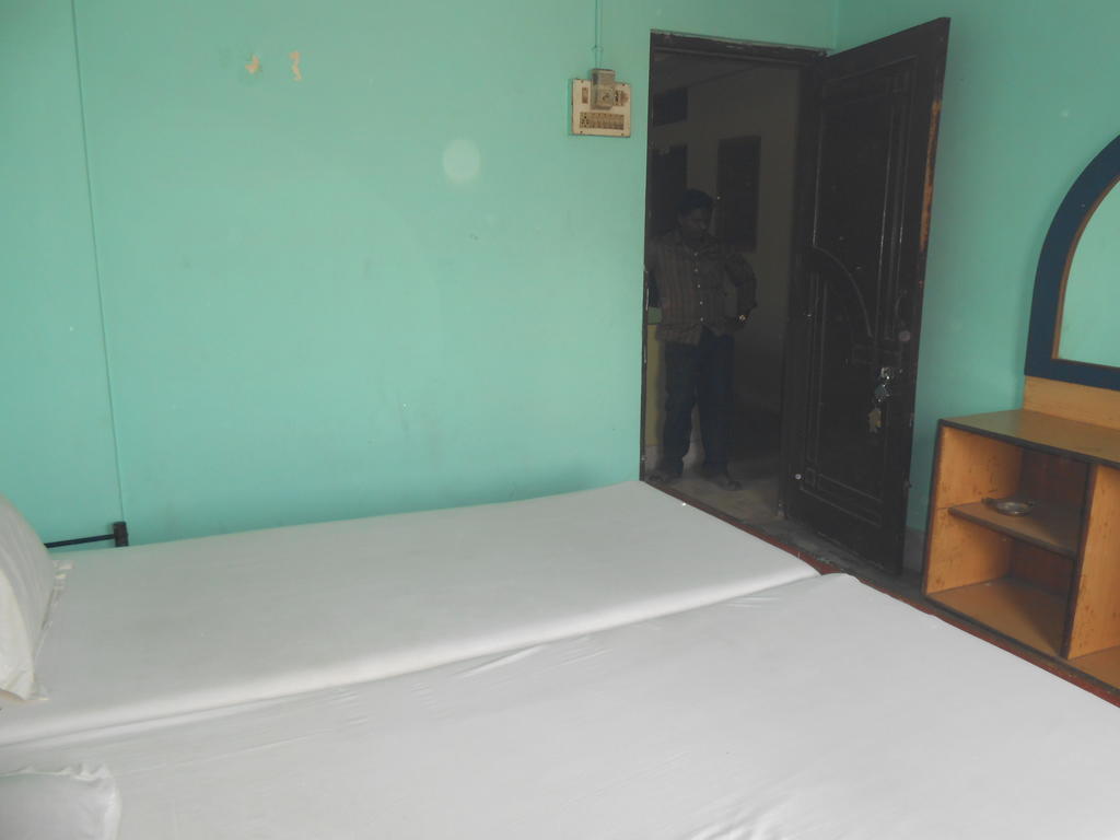 Hotel Sonmony Βαρανάσι Εξωτερικό φωτογραφία