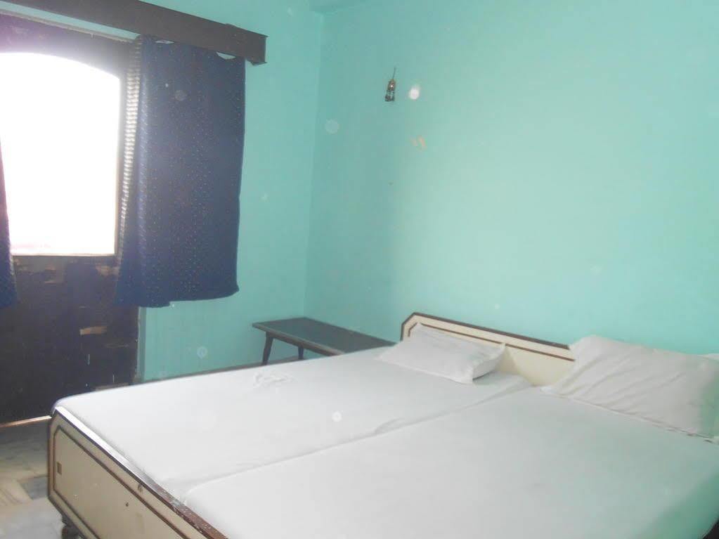Hotel Sonmony Βαρανάσι Εξωτερικό φωτογραφία